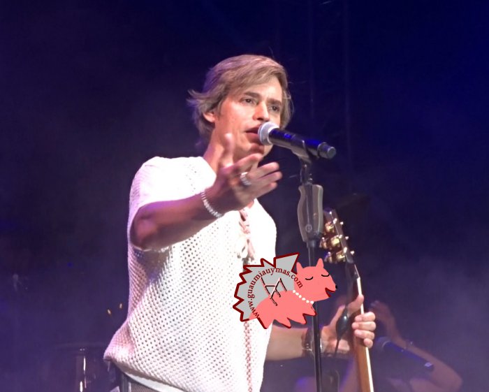 Carlos Baute en Arges
