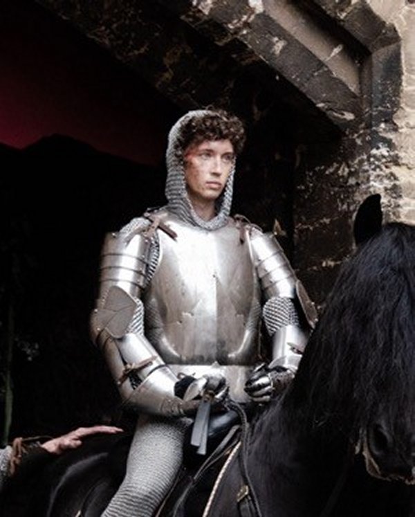 TROYE