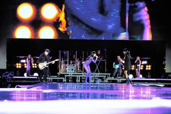 Aitana concierto en Madrid con invitados