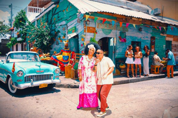 Aymeee Naviola nuvo disco.