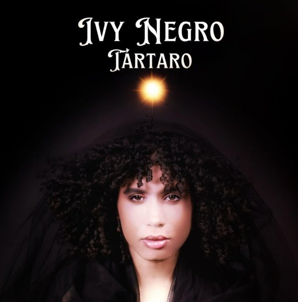 Ivy Negro