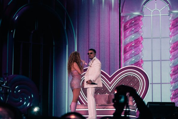 Shakira y Rauw Alejandro New Jersey