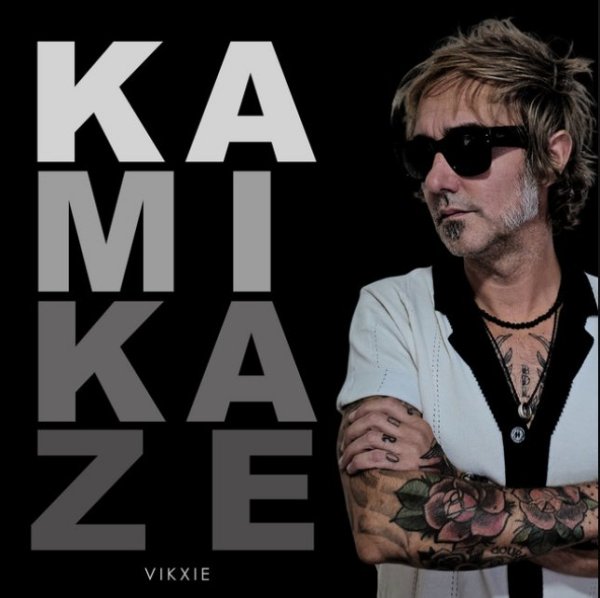 Vikxie Kamikaze portada